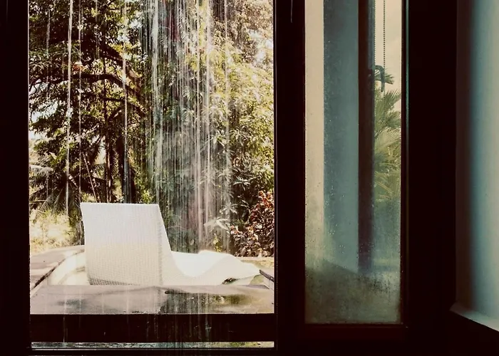 Luxury Treehouse, Stunning View, Great Location! Ubud (Bali)